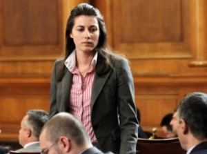 Деница Гаджева