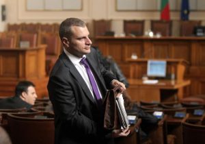 Петър Курумбашев