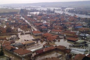 Наводненото с. Бисер край Харманли, архив