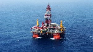 sonda-platforma-neft